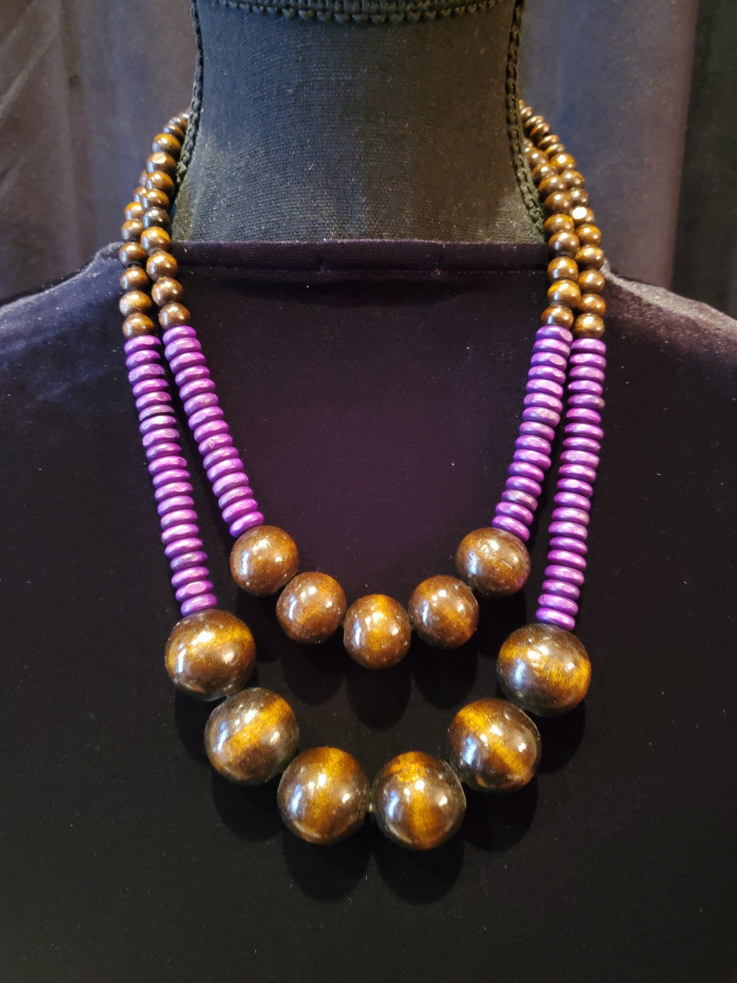 Paparazzi, Wood Beaded Necklace. Brown, Purple. Lot# 399