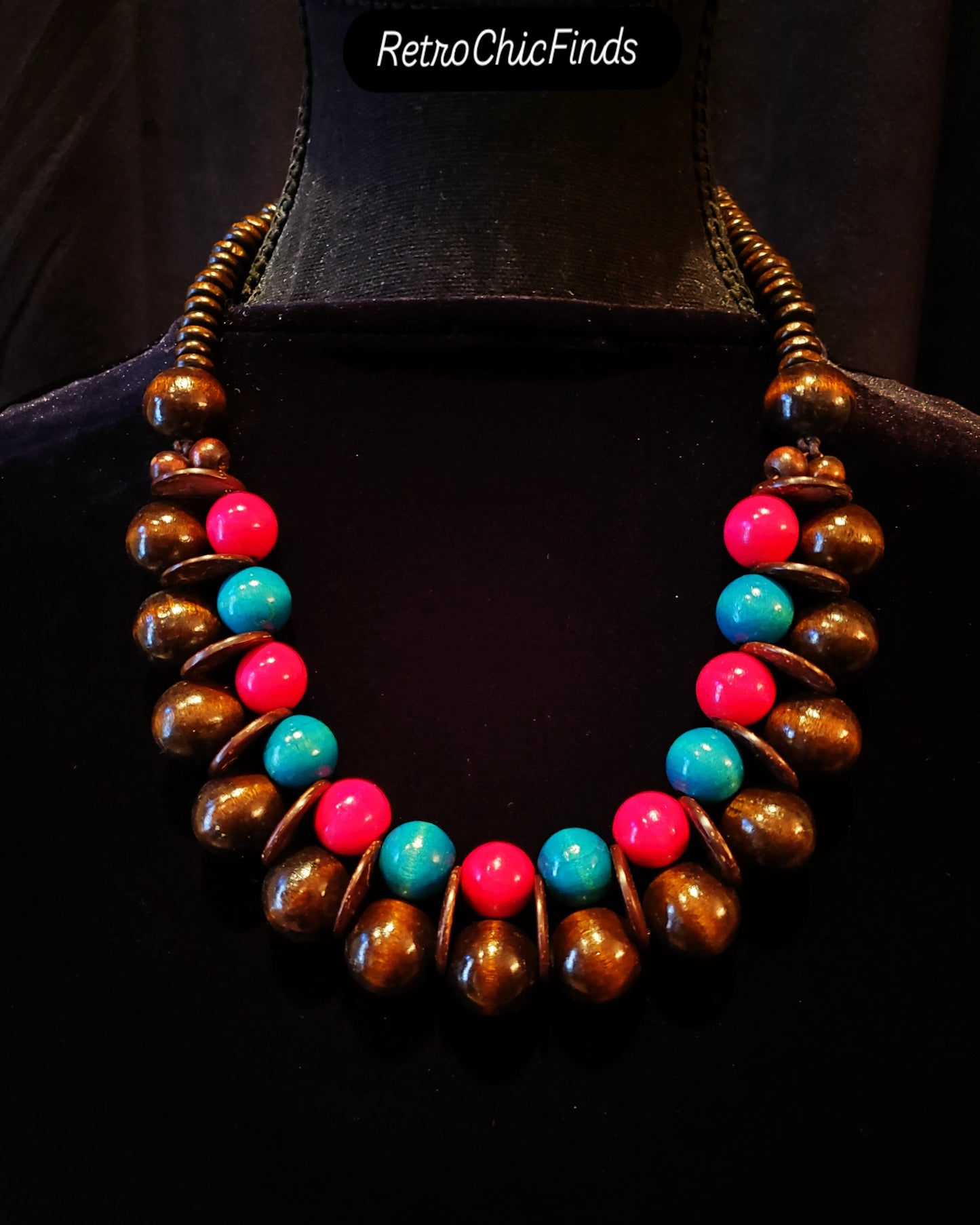 Paparazzi, Wood Beaded Necklace. Red, Blue, Brown. Lot# 398.