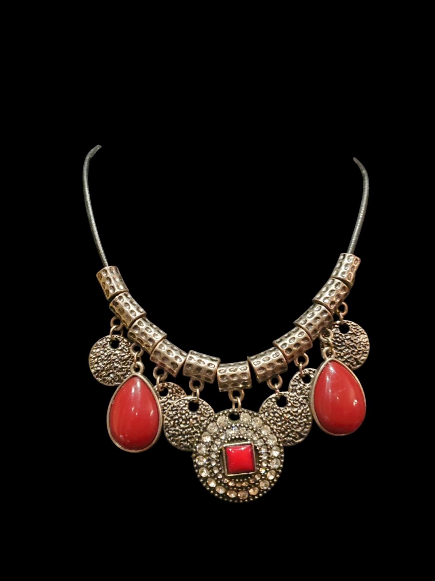 Vintage Premier Design Statement Necklace Red Resin & Hand Hammered  Metal. Lot# 121.